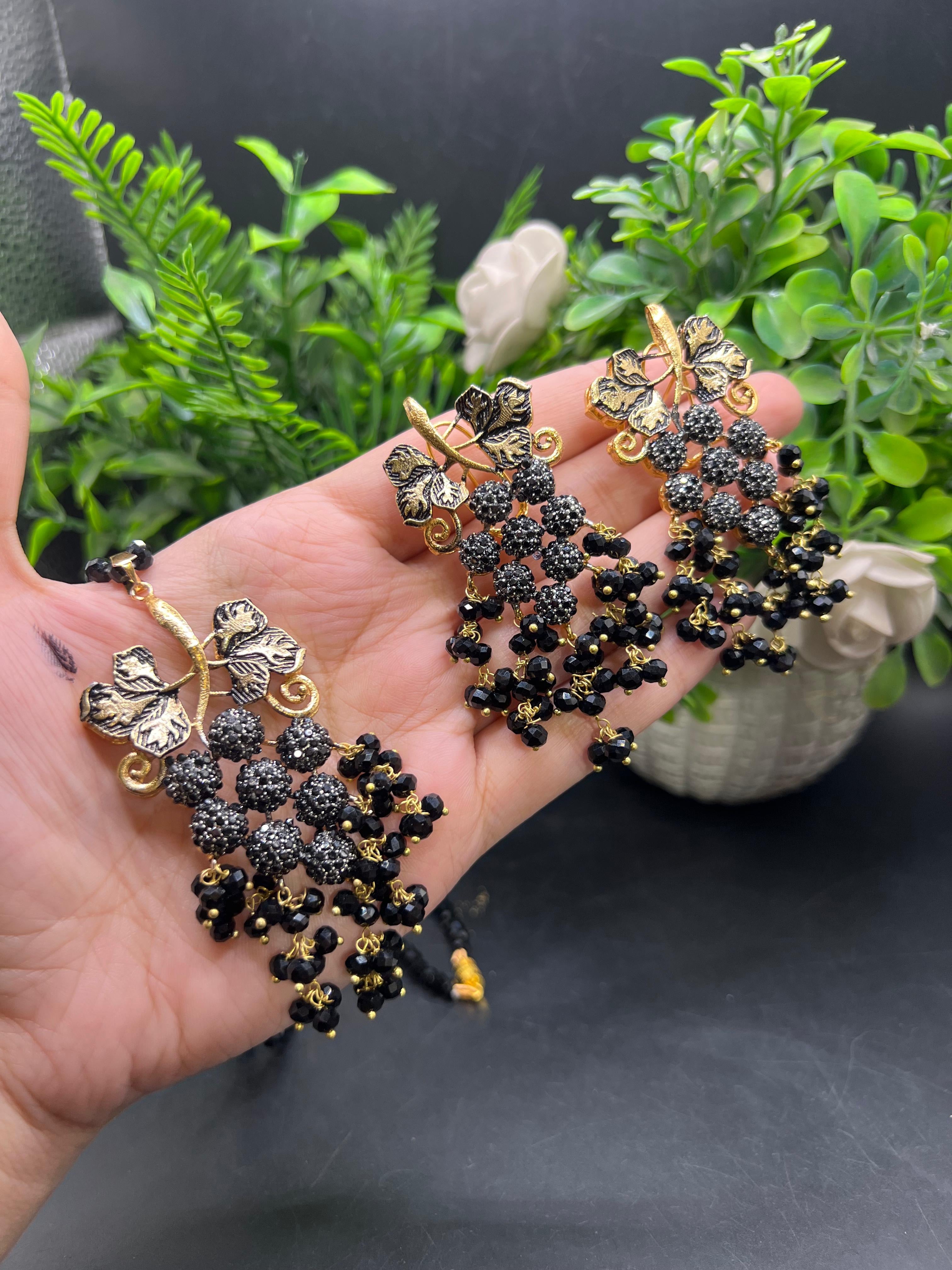 Mala sets
