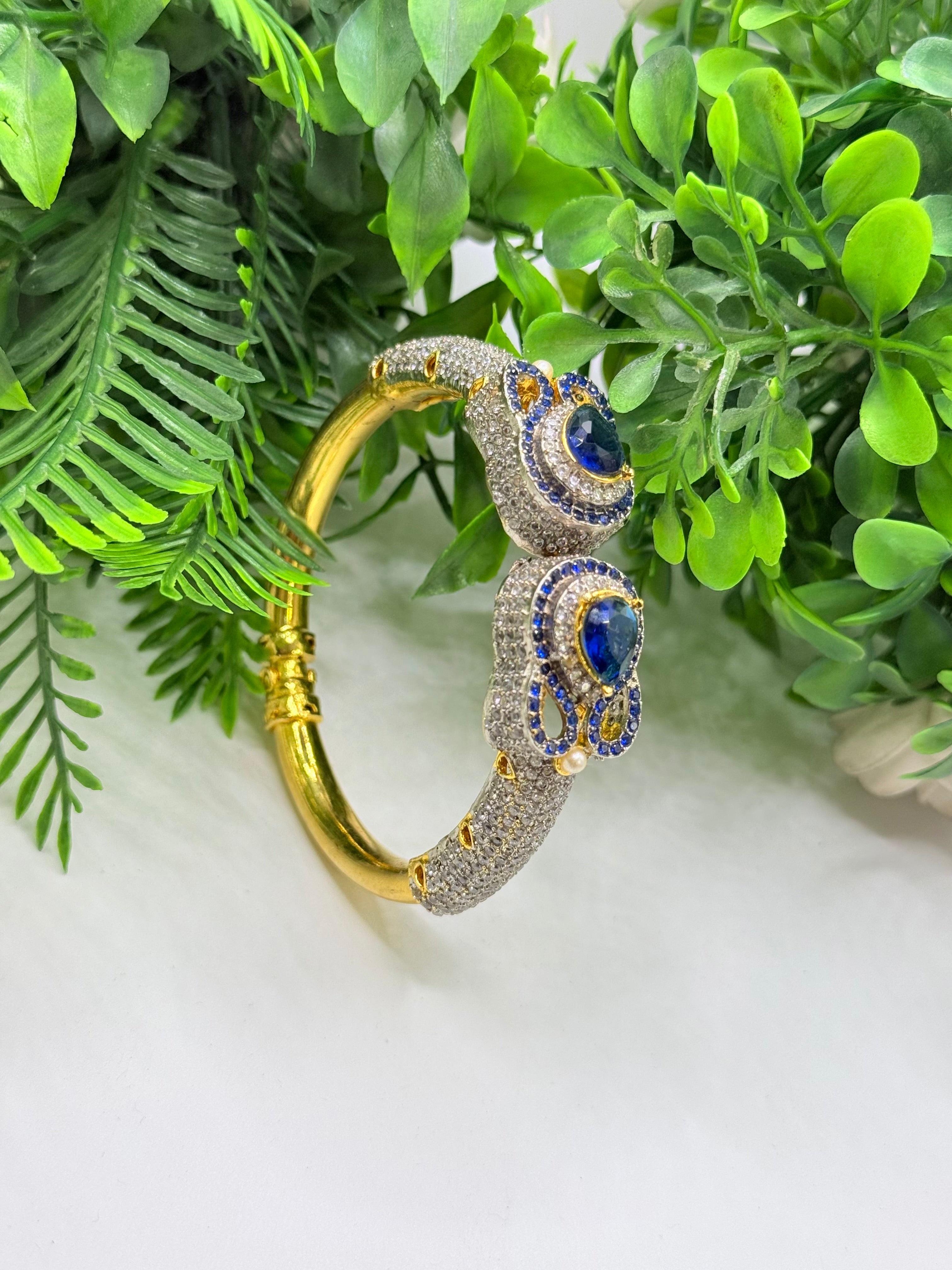Designer handcuffs