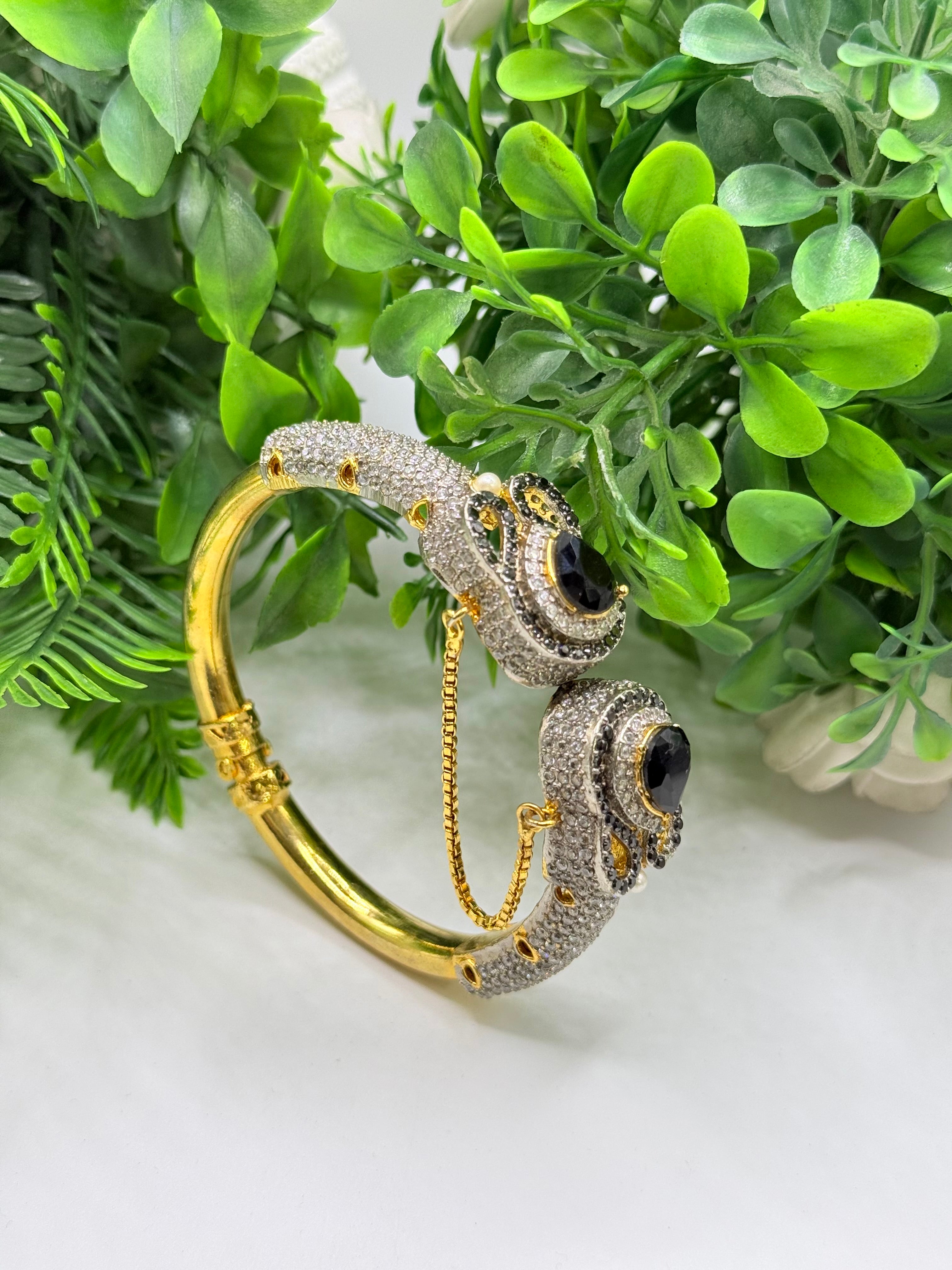 Designer handcuffs